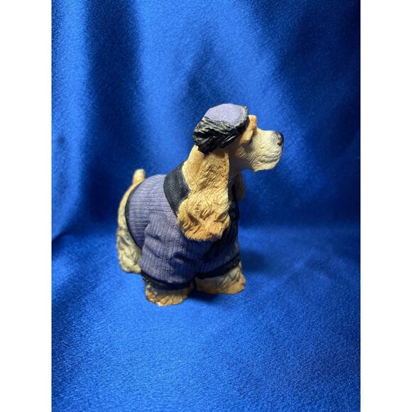 Buff Cocker Spaniel Dog Wearing Sweater and Hat Figurine - Picture 5 of 8